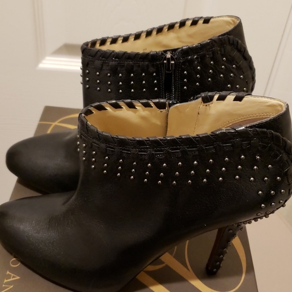 Enzo Angiolini Shoes - NIB Enzo Eayareena Leather Boots Sz 9